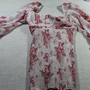 Here comes the sun Size Small Long Pink Floral Smocked Bodice Top